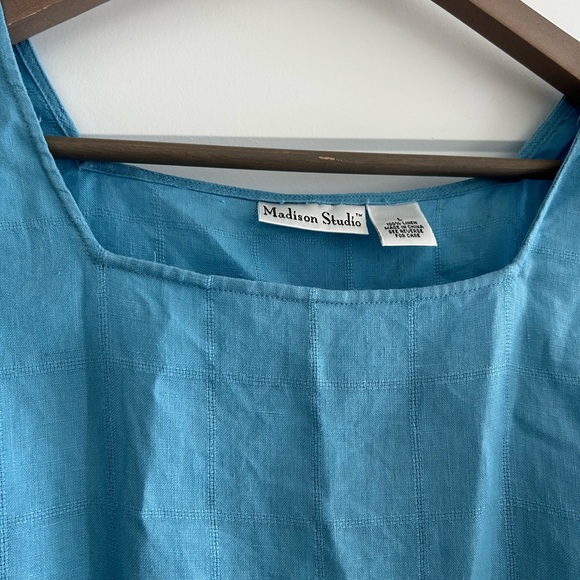 Madison Studio Linen Sleeveless Top Blue Size L - Picture 2 of 11